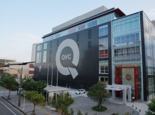 QVCの導入事例 | ネット監視のアディッシュ
